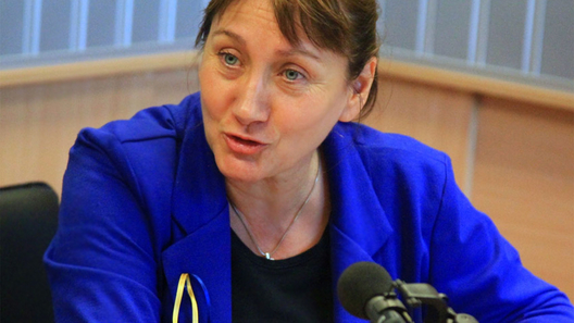 Даниела Горчева е родена в Рудозем, където е живяла до 8-годишна възраст.  През 2012 година Даниела Горчева бе победителят за България на престижната награда на Европейската комисия за журналистика „Заедно срещу дискриминацията”.