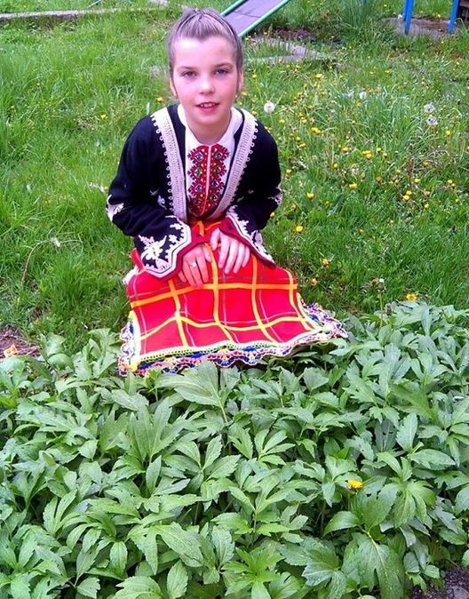 Ая Хамидинска, фотограф: Ресиме Моллова (майка), снимка: „Смолян прес”  