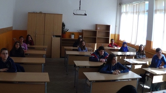 снимка: СОУ „Св. св. Кирил и Методий” – гр. Рудозем