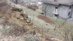 Свлачище застрашава къща в Чепинци