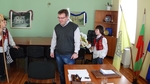 Сурвакане на общинските служители и шеф на рудоземска фирма - част от програмата на празничните тържества в СОУ-Рудозем